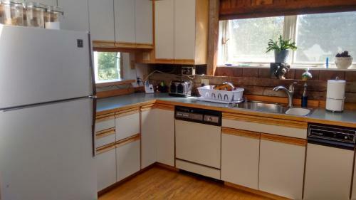 Bed & Breakfast Lodge At Millstone Hill