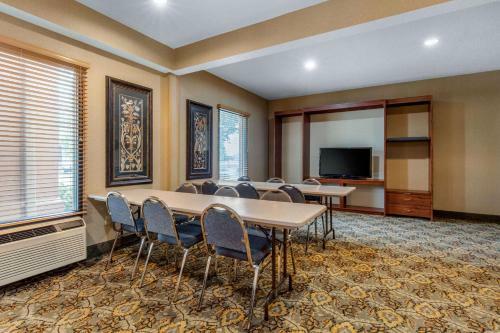 Hotel Quality Inn & Suites Benton - Draffenville