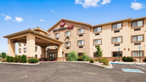 Posada Best Western Plus Eagleridge Inn & Suites