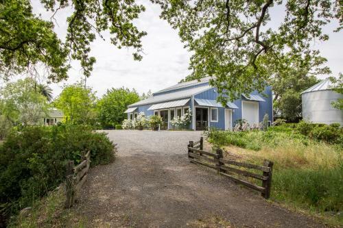 Alexander Valley Estate In The Vineyards Home