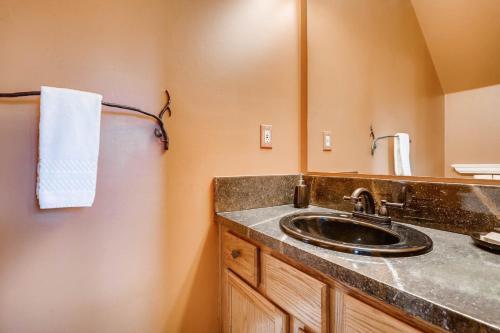 107 Saddle Ridge Drive Home