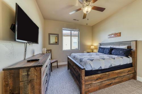 Red Rock Ranch Retreat: Paradise Village #10