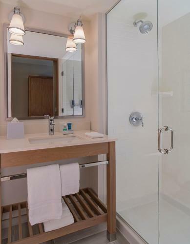 Hotel Four Points By Sheraton Midland
