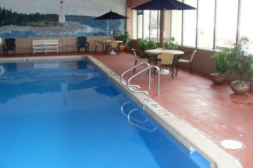 Hotel Tawas Bay Beach Resort