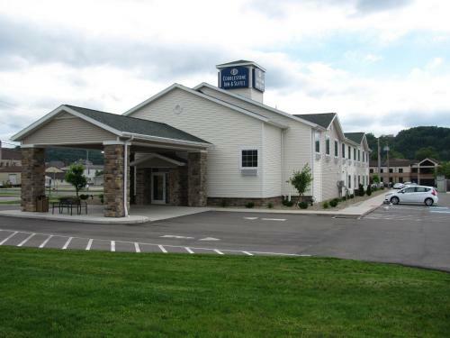 Hotel Cobblestone Inn & Suites - Ambridge