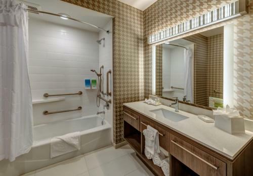 Hotel Home2 Suites By Hilton Reno