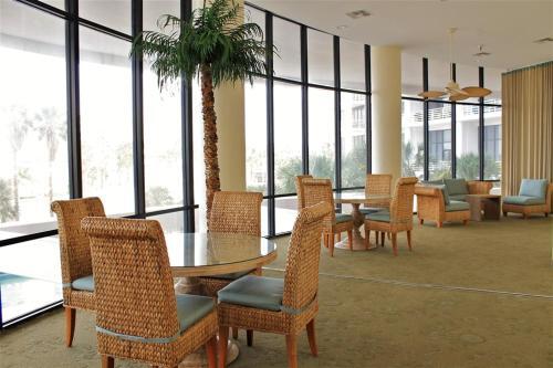 Apartamento Penthouse At Sunchase IV Condo