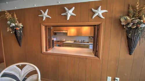 Dutch Treat House