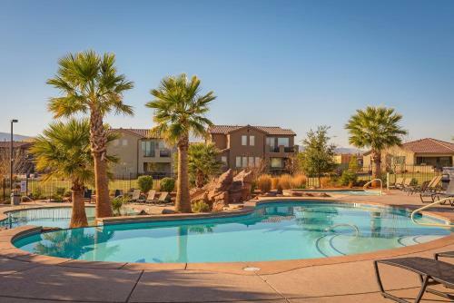 Pvz #74: Desert Palms At Paradise Village