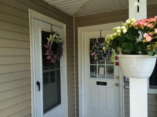 Westhampton Seabreeze Motel