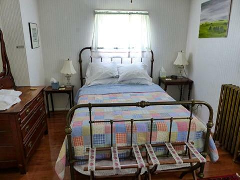 Posada The Hood House Bed & Breakfast Inn