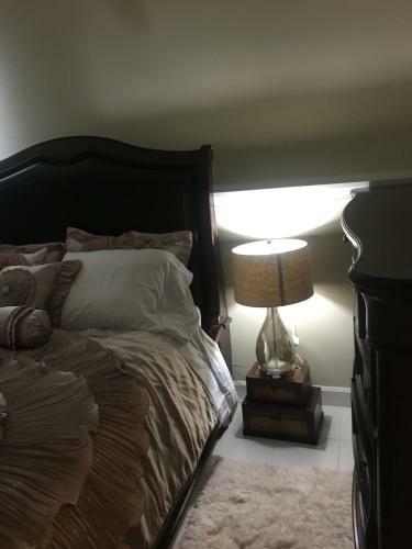 Apartamento Very Clean Spacious Basement (Private Entrance)