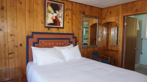 Hotel Melitas Crater Lake