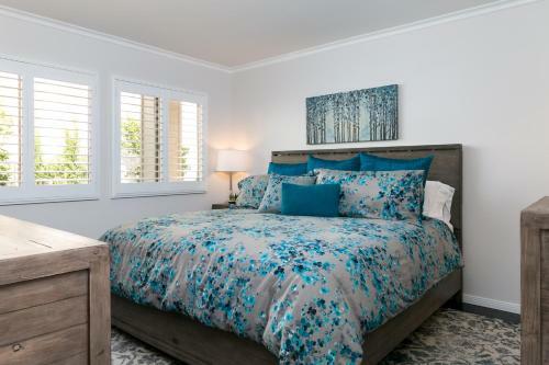 Lakes Edge Agoura Hills Home