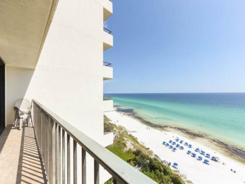 One Seagrove Place 1107