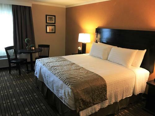 The Lodge At Headwaters
