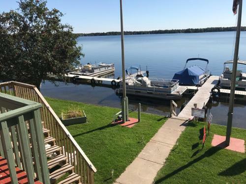 Hotel Fife Lake Lodging