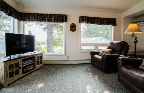 Bears Den B&B And Lodging