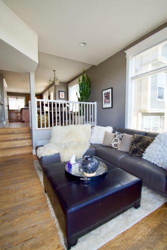 Comfort And Grace Perched On Queen Anne Hill