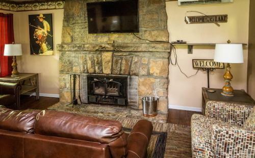 Motel Basswood Resort