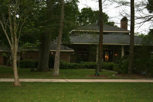 Bed & Breakfast Louisiana Cajun Mansion