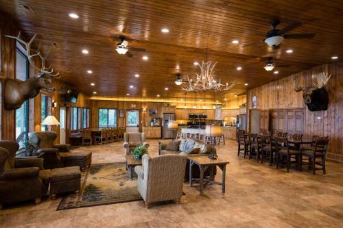 Hotel Lewis & Clark Resort