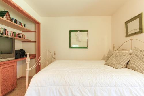 Golden Eagle Lane 17 | Discover Sunriver