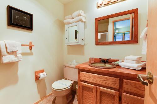 Golden Eagle Lane 17 | Discover Sunriver