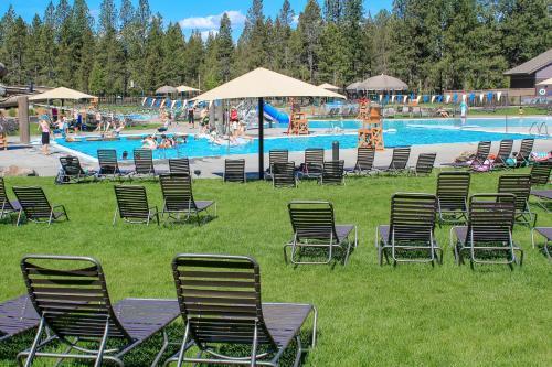 Golden Eagle Lane 17 | Discover Sunriver