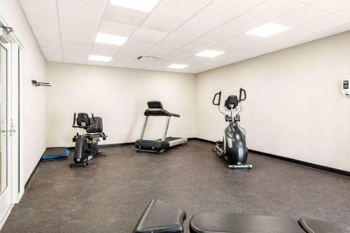 Hotel Quality Inn & Suites