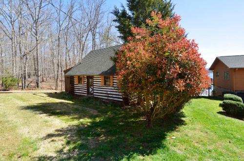 Villa Mystic Mountain W/ Log Cabin