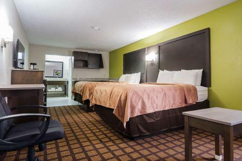 Hotel Quality Inn Raeford