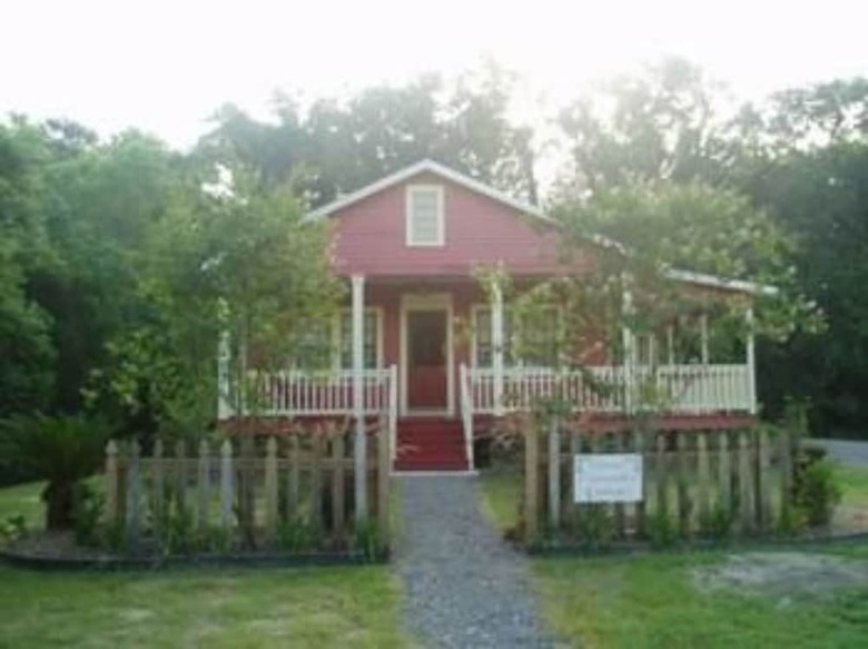 Maison D'memoire Bed & Breakfast Cottages