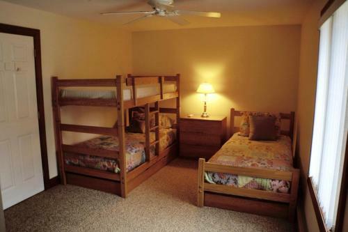 Saltbox By Carefree Quechee Vacations