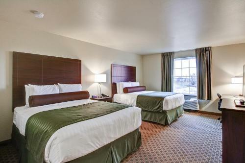 Hotel Castle Rock Inn & Suites - Quinter