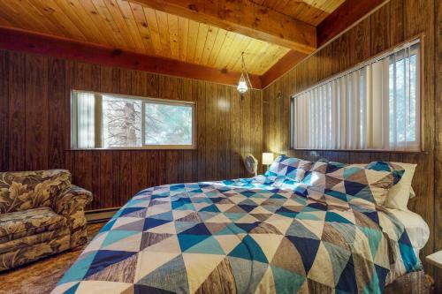 Pond View Lodge