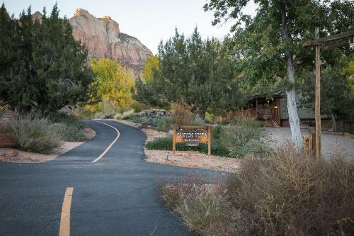 Bed & Breakfast Canyon Vista Lodge