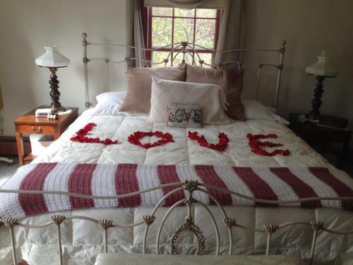 Timber Post Bed & Breakfast