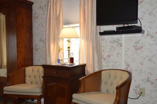 Martin Hill Inn Bed & Breakfast