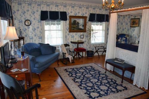 Martin Hill Inn Bed & Breakfast