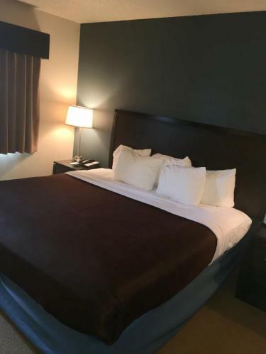Hotel Americinn By Wyndham Monmouth