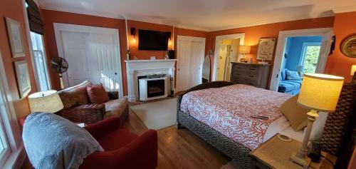 Bed & Breakfast Mansion Farm Inn