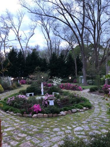 Bed & Breakfast Highgate Estate & Gardens