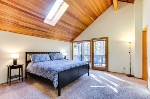 28 Cypress