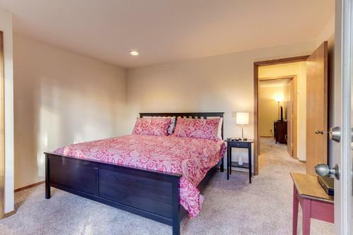 28 Cypress