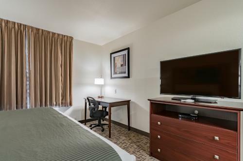 Hotel Cobblestone Inn & Suites - Lamoni