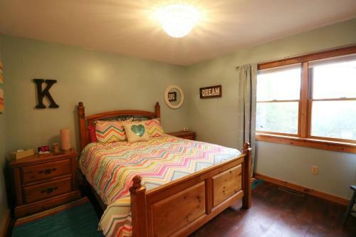 Reed Hill Cabin
