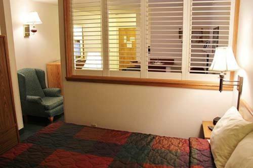 Hotel Colstrip Inn & Suites