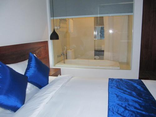 Hotel Kh�ch S?n Hi?p Y?n
