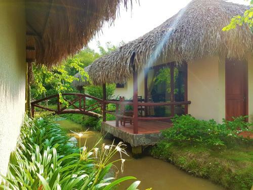 Hotel Riverside Park Eco Resort